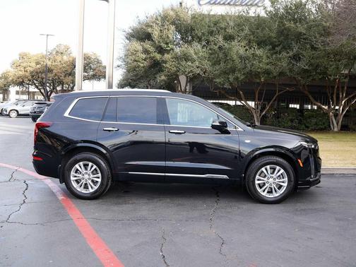 2024 Cadillac XT6 Luxury AWD