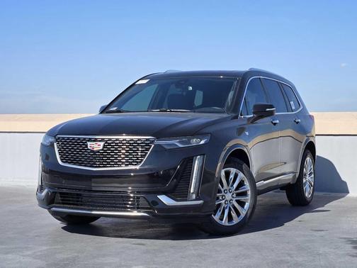 2025 Cadillac XT6 Premium Luxury AWD