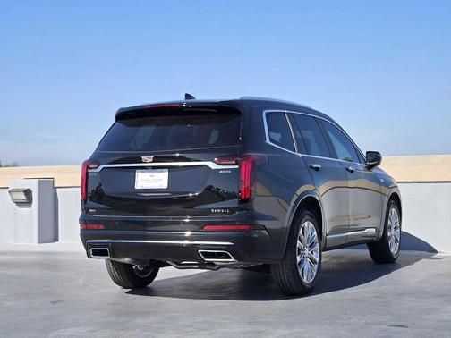 2025 Cadillac XT6 Premium Luxury AWD