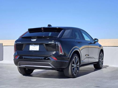 2025 Cadillac OPTIQ Sport 2 AWD