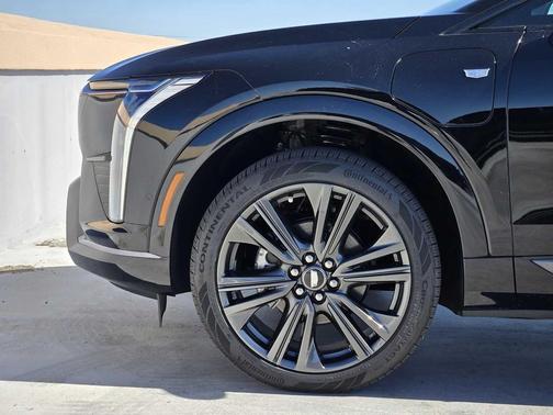 2025 Cadillac OPTIQ Sport 2 AWD