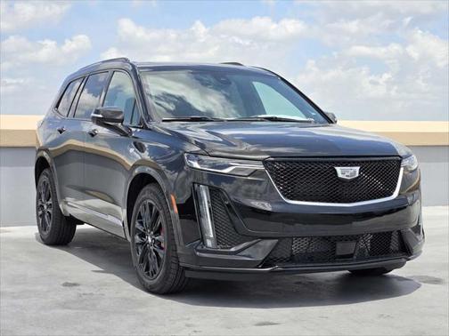 2025 Cadillac XT6 Sport AWD