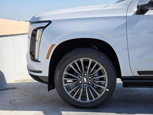 2026 Cadillac Escalade ESV Sport Platinum