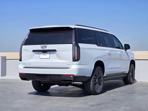 2026 Cadillac Escalade ESV Sport Platinum