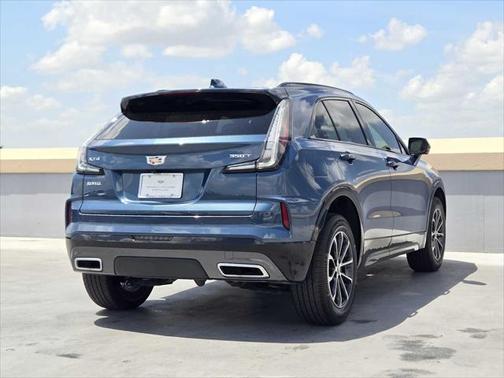 2025 Cadillac XT4 Sport