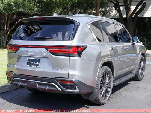 2023 Lexus LX 600 Base