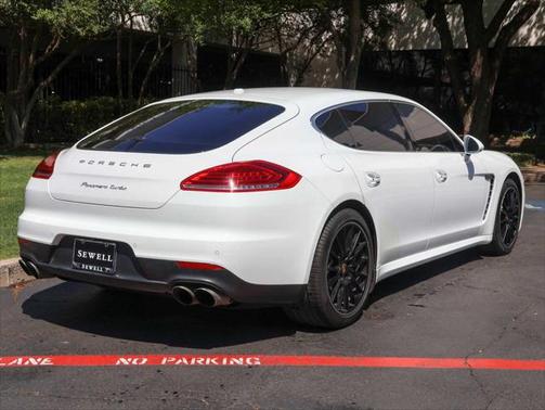 2014 Porsche Panamera Turbo Executive