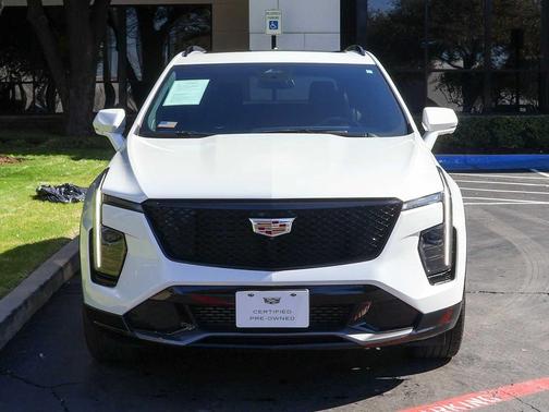 2024 Cadillac XT4 Sport