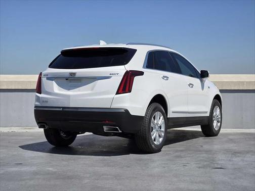2025 Cadillac XT5 Luxury