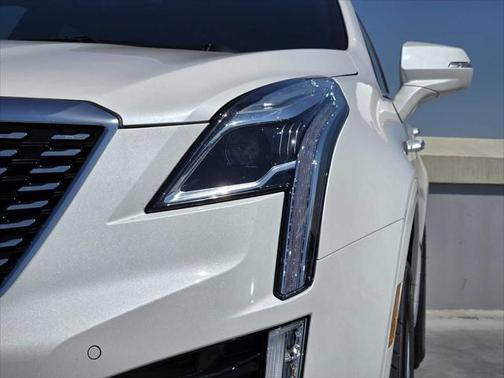 2025 Cadillac XT5 Luxury