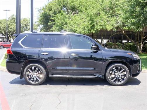 2018 Lexus LX 570 Base