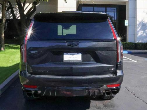 2024 Cadillac Escalade V-Series