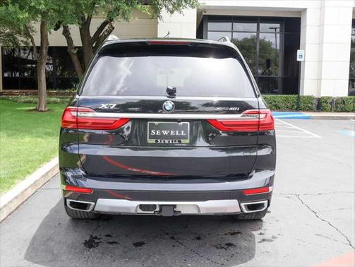 2022 BMW X7 xDrive40i