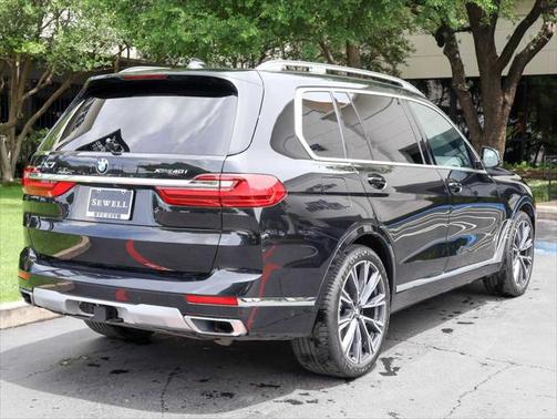 2022 BMW X7 xDrive40i