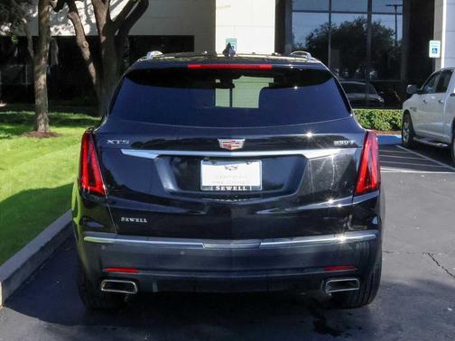 2023 Cadillac XT5 Luxury