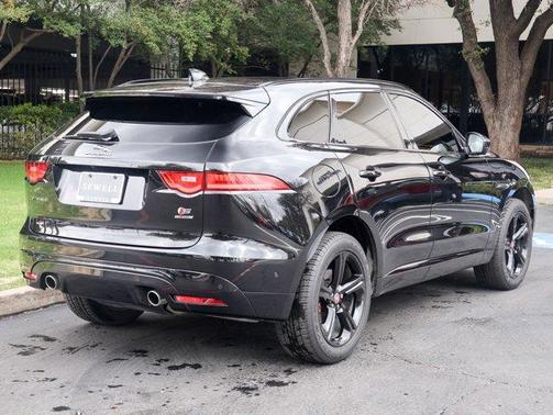 Photo 5 of 23 of 2018 Jaguar F-PACE S