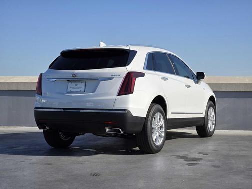 2025 Cadillac XT5 Luxury