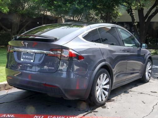 2019 Tesla Model X Performance