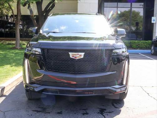 2022 Cadillac Escalade Sport