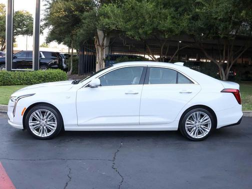 2023 Cadillac CT4 Premium Luxury