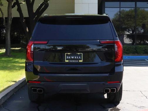 Onyx Black 2025 GMC Yukon Denali Ultimate