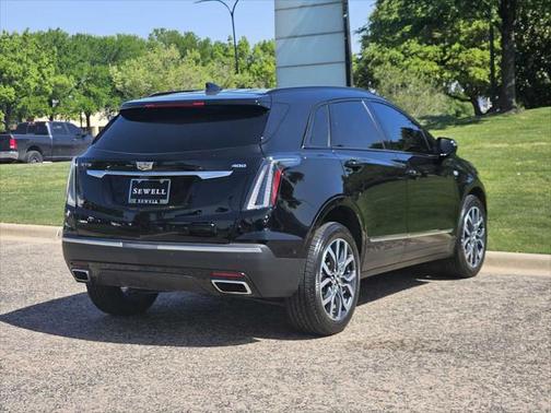 2021 Cadillac XT5 Sport
