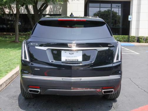 2021 Cadillac XT5 Sport