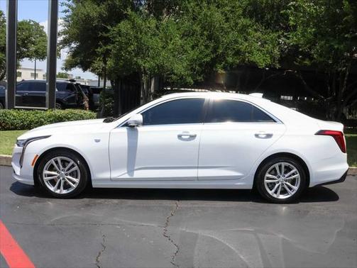 2023 Cadillac CT4 Luxury