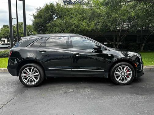 Stellar Black Metallic 2024 Cadillac XT5 Sport