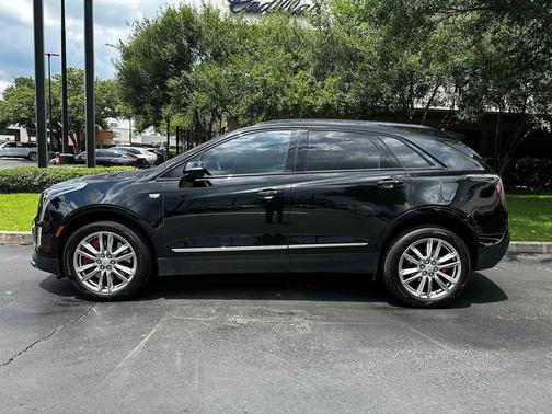 Stellar Black Metallic 2024 Cadillac XT5 Sport