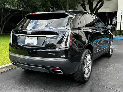 Stellar Black Metallic 2024 Cadillac XT5 Sport