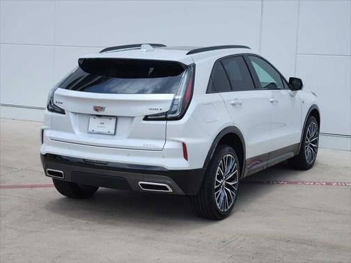 2025 Cadillac XT4 Sport