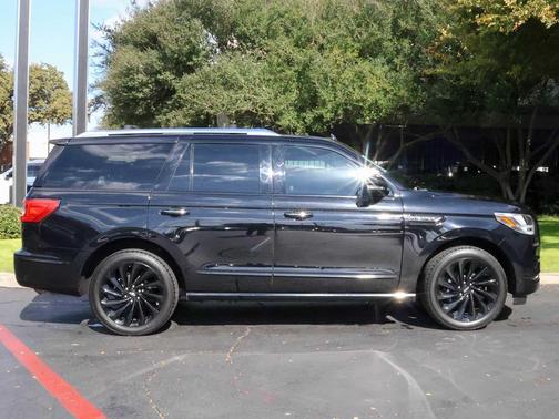2021 Lincoln Navigator Reserve