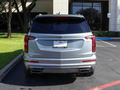 2023 Cadillac XT6 Premium Luxury FWD