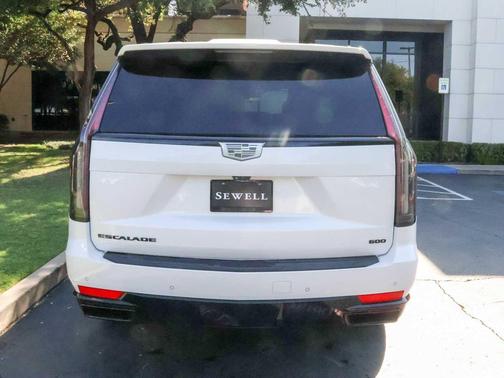 2021 Cadillac Escalade ESV Sport