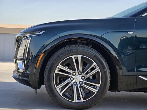 2025 Cadillac LYRIQ Luxury