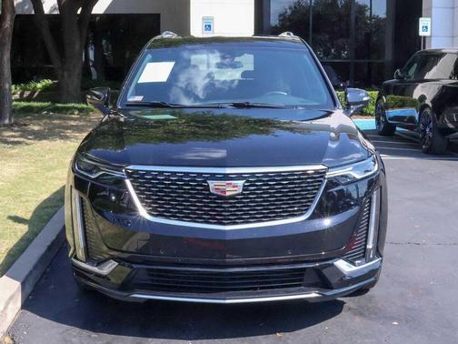 2023 Cadillac XT6 Luxury FWD