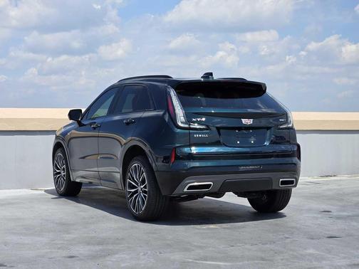 2025 Cadillac XT4 Sport