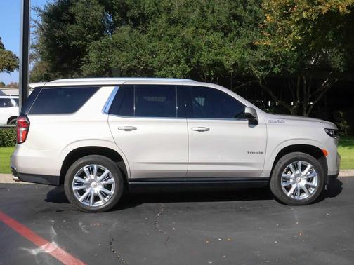 2023 Chevrolet Tahoe 4WD High Country