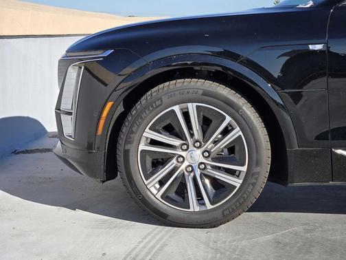 2025 Cadillac LYRIQ Luxury