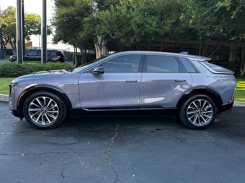 Celestial Metallic 2024 Cadillac LYRIQ Sport