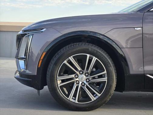 2025 Cadillac LYRIQ Luxury w/1SC
