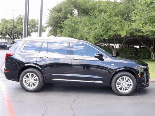 2025 Cadillac XT6 Luxury FWD
