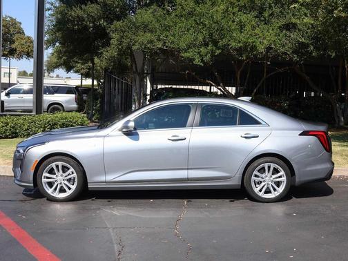 2025 Cadillac CT4 Luxury RWD