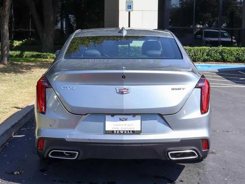 2025 Cadillac CT4 Luxury RWD