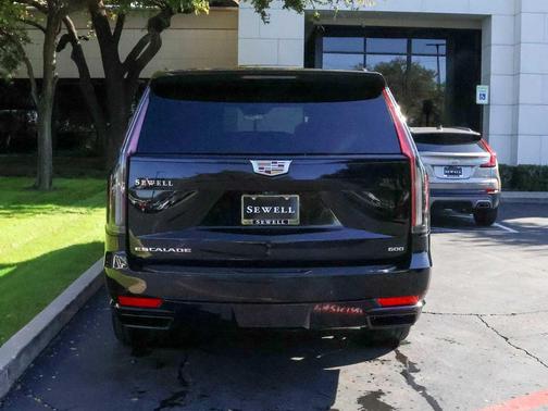 2021 Cadillac Escalade Sport