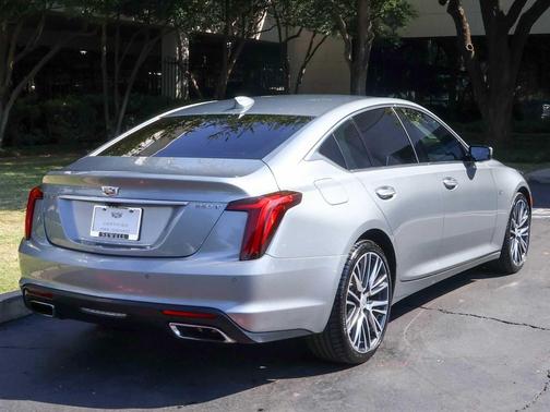 2023 Cadillac CT5 Premium Luxury