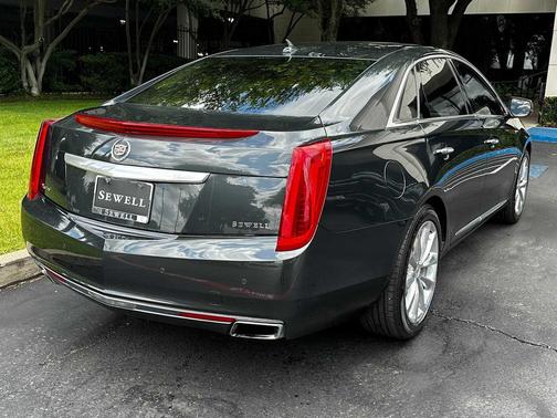 Graphite Metallic 2014 Cadillac XTS Luxury