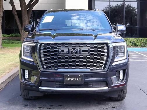 2024 GMC Yukon XL Denali Ultimate