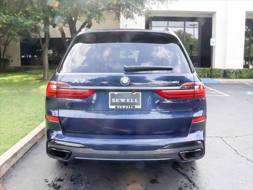 2022 BMW X7 xDrive40i